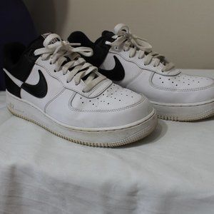 Nike Air NBA Sportswear sz 10 Sneakers BQ4420-100